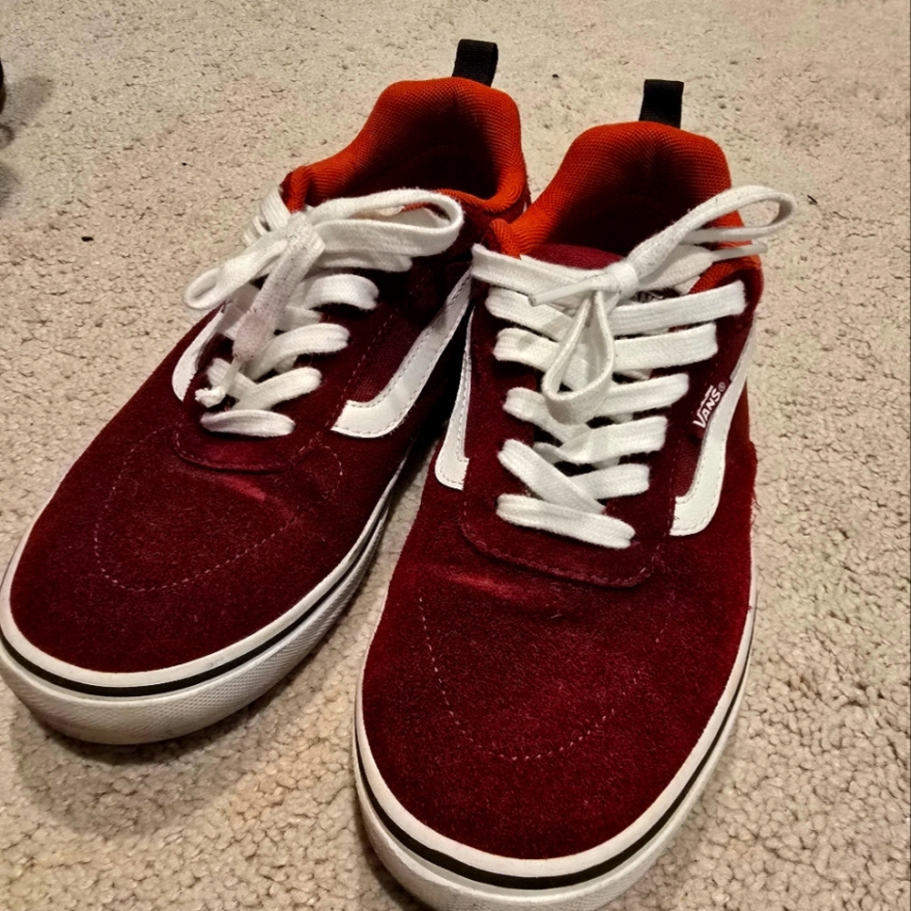 Vans Men's Burgundy and White Sneakers